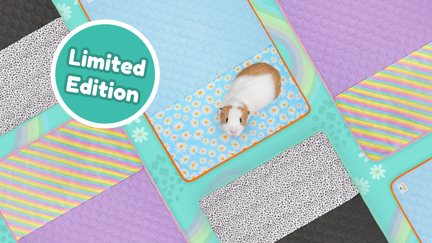 Fleece liners for guinea pigs with pockets