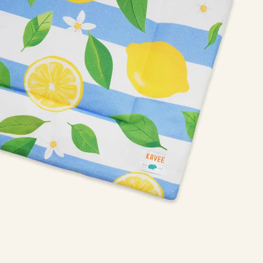 Close-up of Lemon Amalfi fleece liner fabric texture