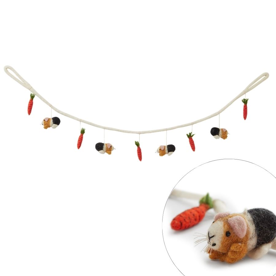 Felt Garland Decoration Guinea Pig and Carrots with close up detail
