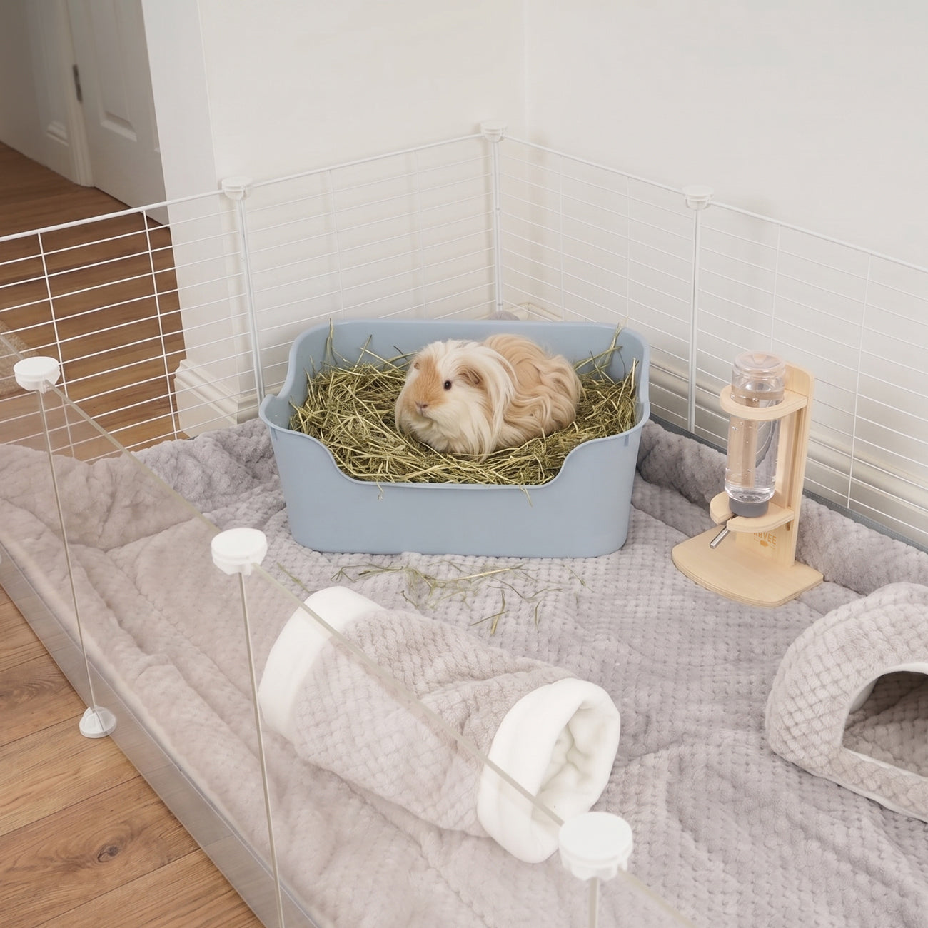 Litter Tray for Guinea Pigs and Rabbits