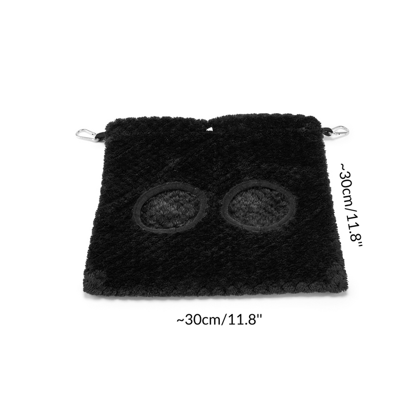 dimensions of a haybag in black pattern fleece