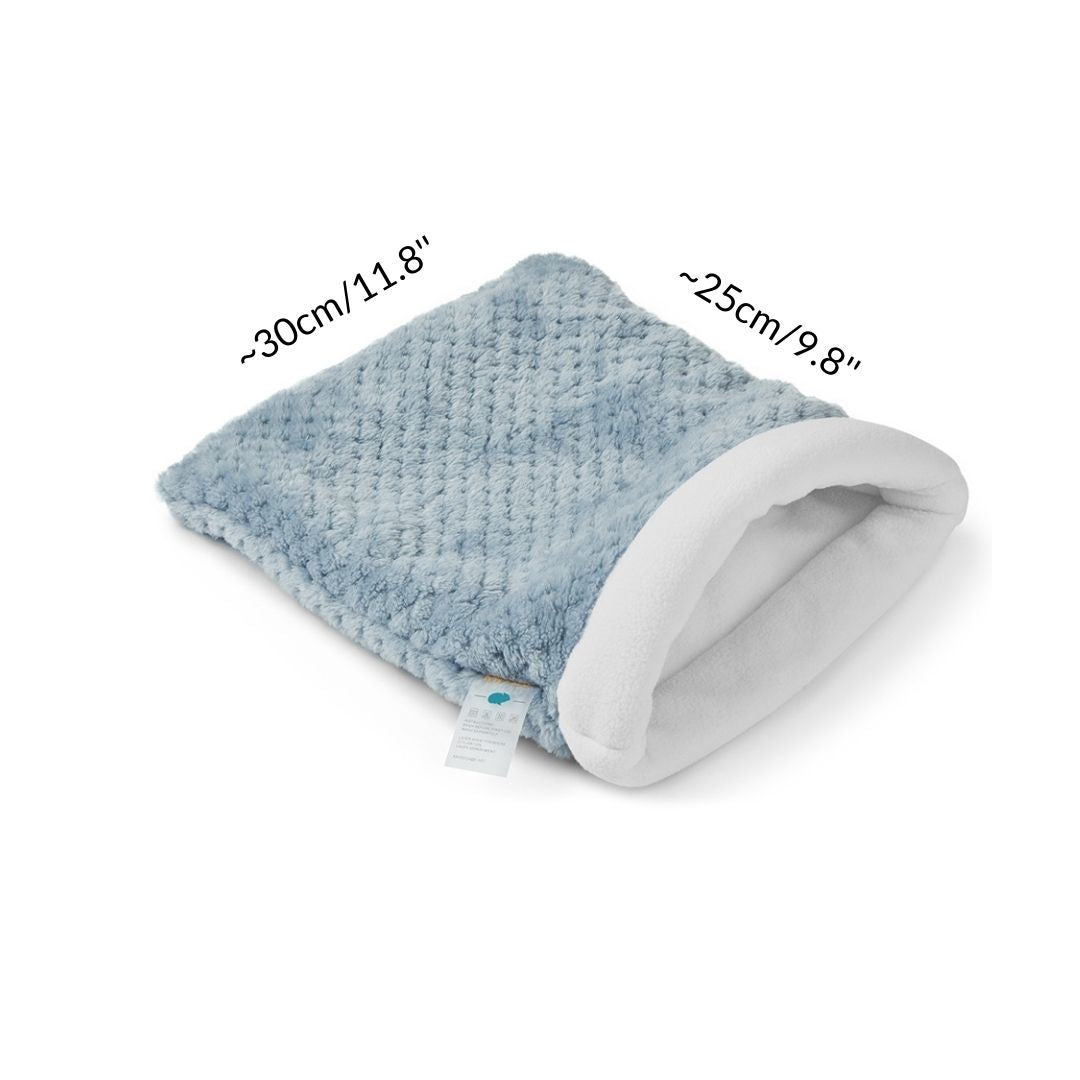 dimensions of a sleep sack in fleece pattern blue